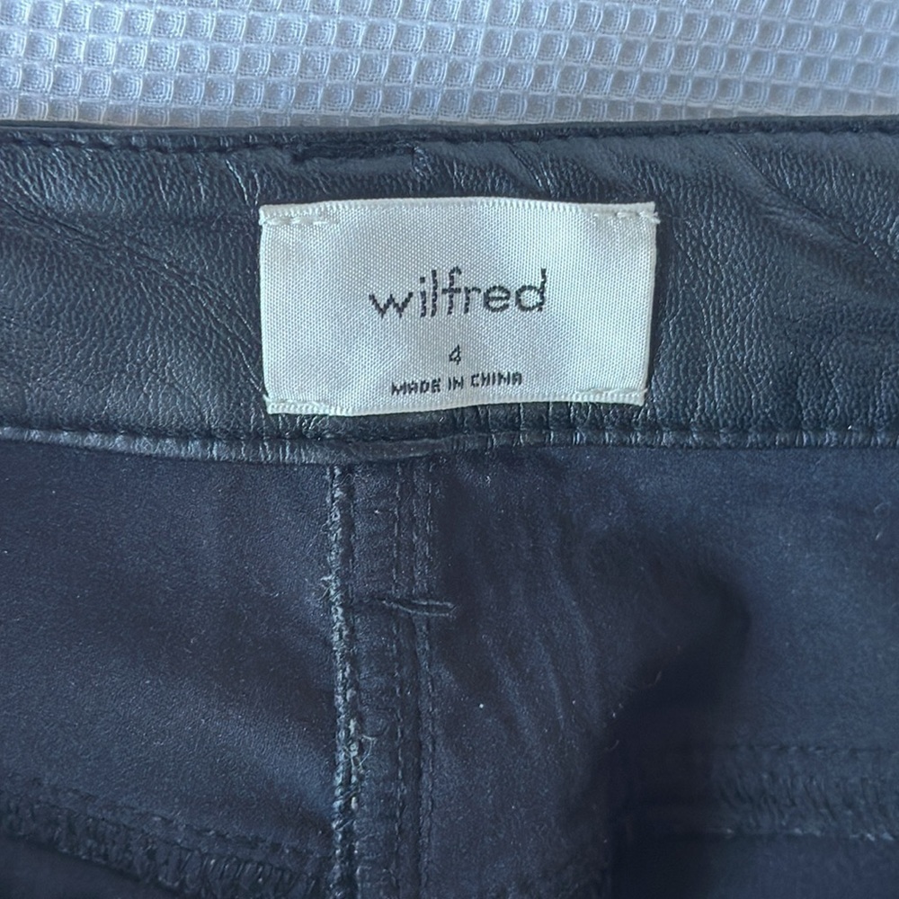 Aritzia Wilfred Sz 4 The Melina Pants Black Vegan Leather High Rise Straight Leg - Picture 5 of 12